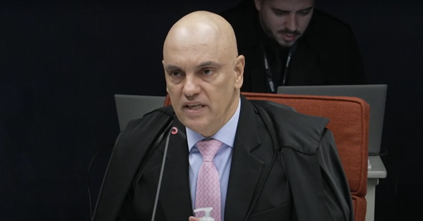 Moraes indica Bolsonaro como chefe de organização criminosa