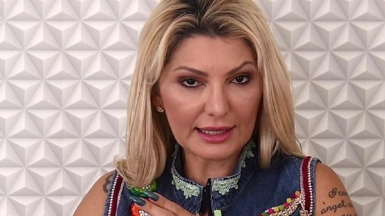 Justiça dá 30 dias para Antonia Fontenelle retornar ao Brasil e cumprir pena