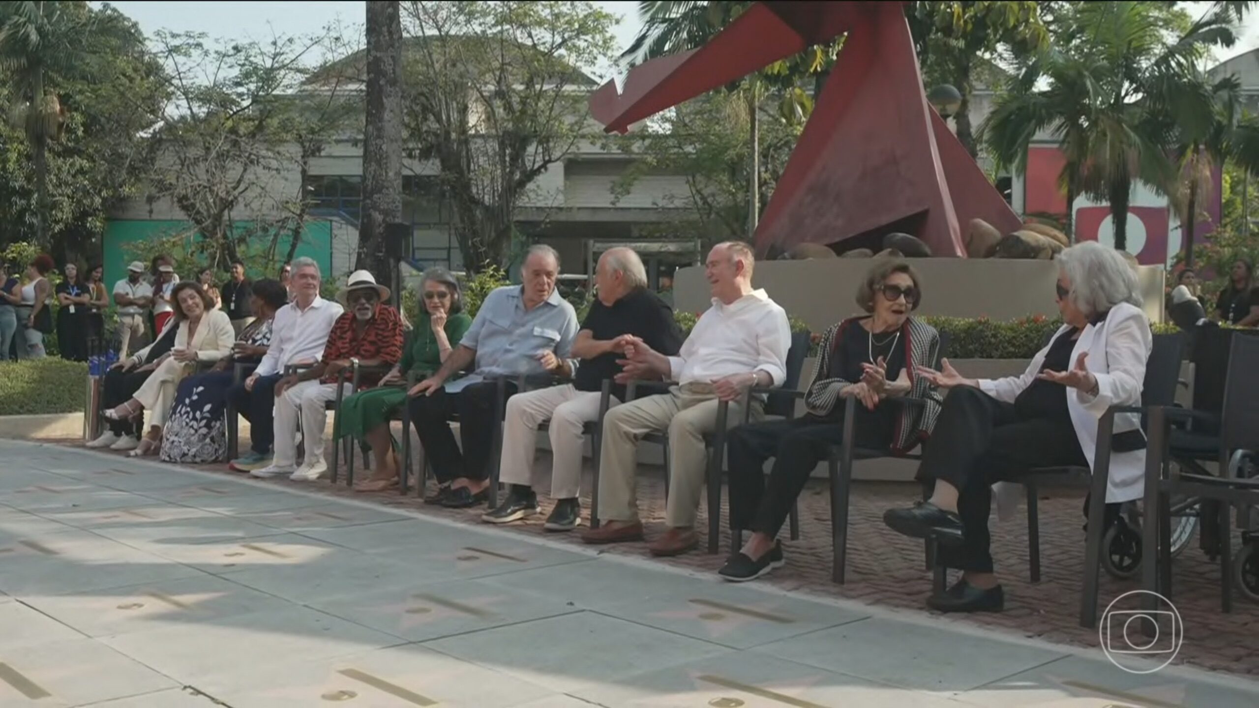 Estúdios Globo celebra 30 anos com Calçada da Fama