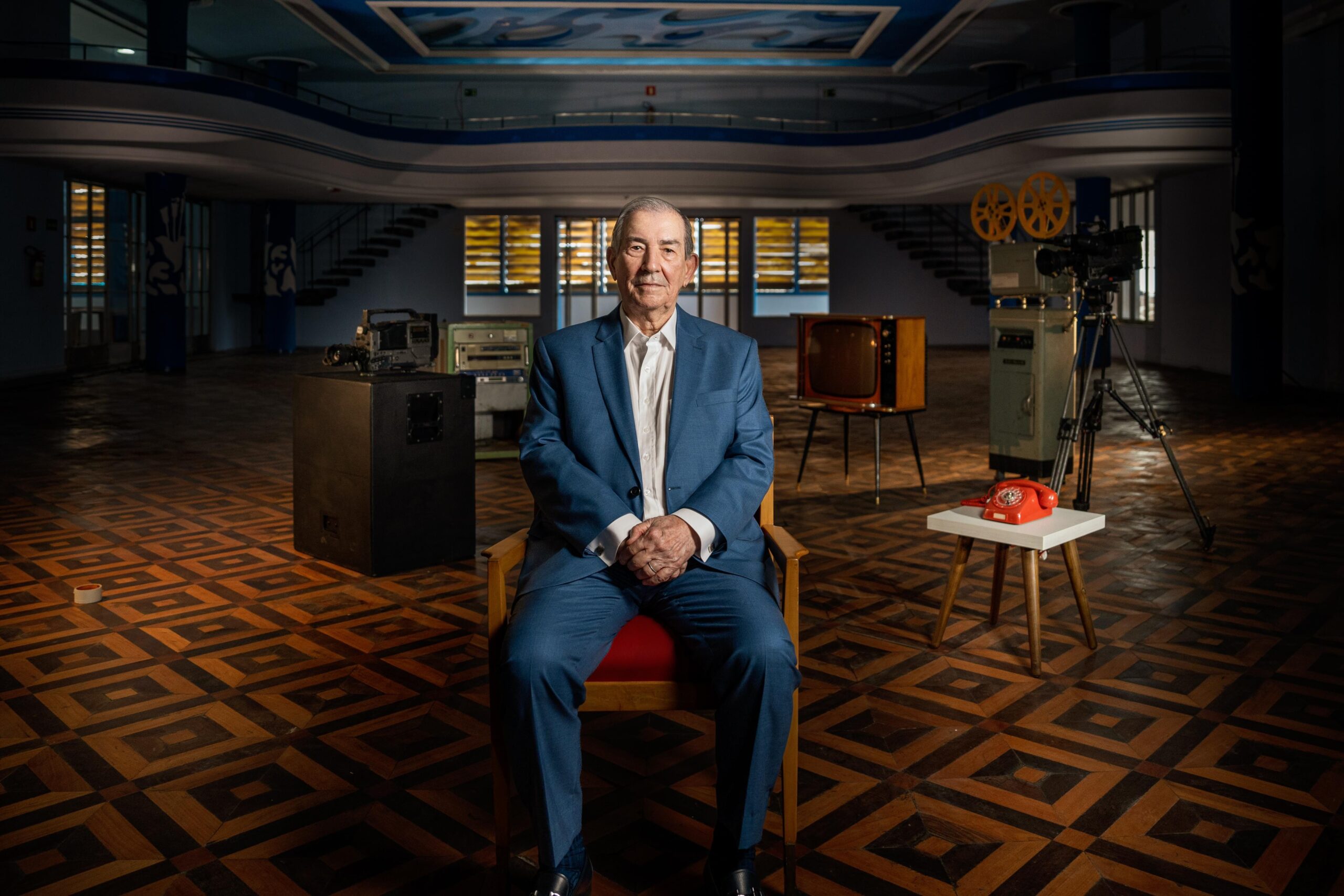 Tubal de Siqueira Silva chega aos 88 anos de ousadia e paixão pela TV