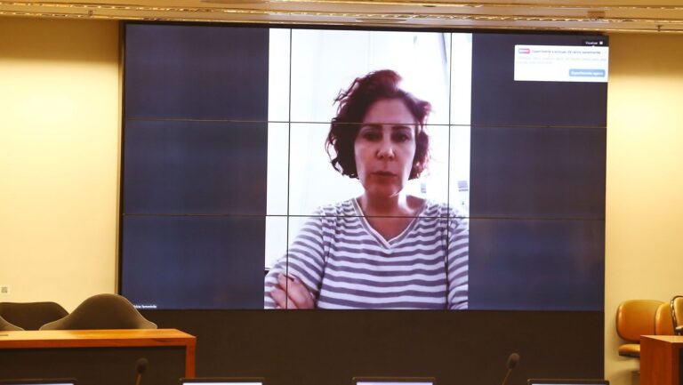 Zambelli questiona hacker em oitiva da CCJ