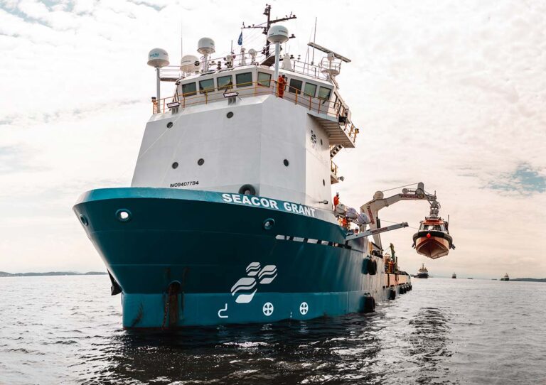 Petrobras fecha contrato com OceanPact para monitoramento ambiental