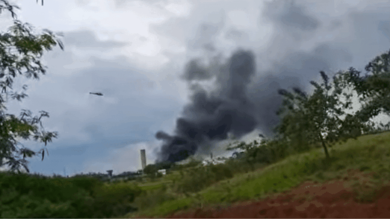 Rebelião em penitenciária paulista resulta em incêndio de colchões