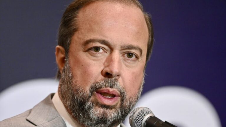 Silveira afirma que Brasil pode precisar de defesa nuclear