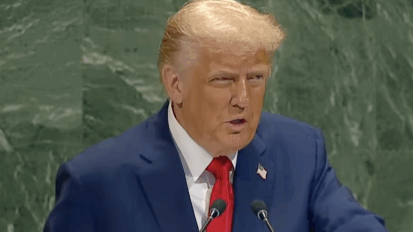 Trump pede Nobel da Paz por ter encerrado 7 guerras