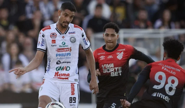 Athletico e Operário se enfrentam pela Série B