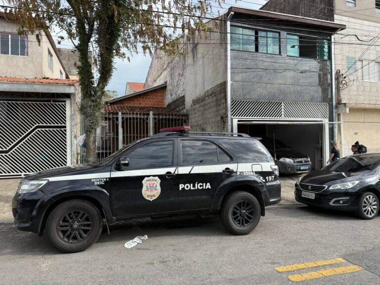 Operação contra bebidas adulteradas resulta em prisão em São José