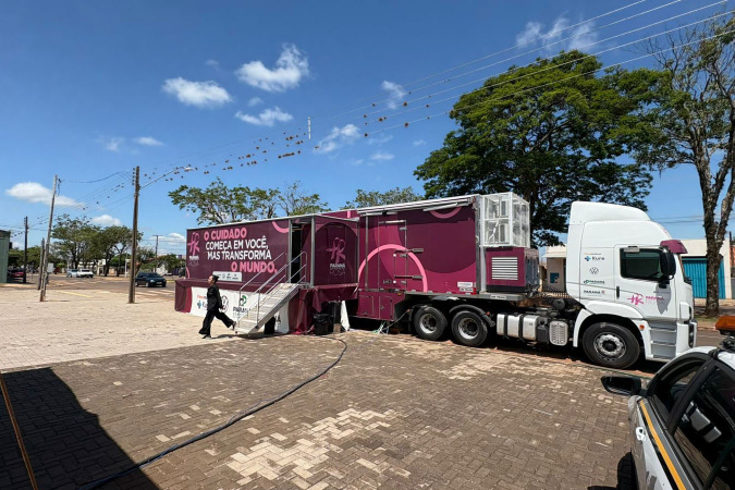 Carreta Saúde da Mulher realiza 1,8 mil atendimentos em Palmas
