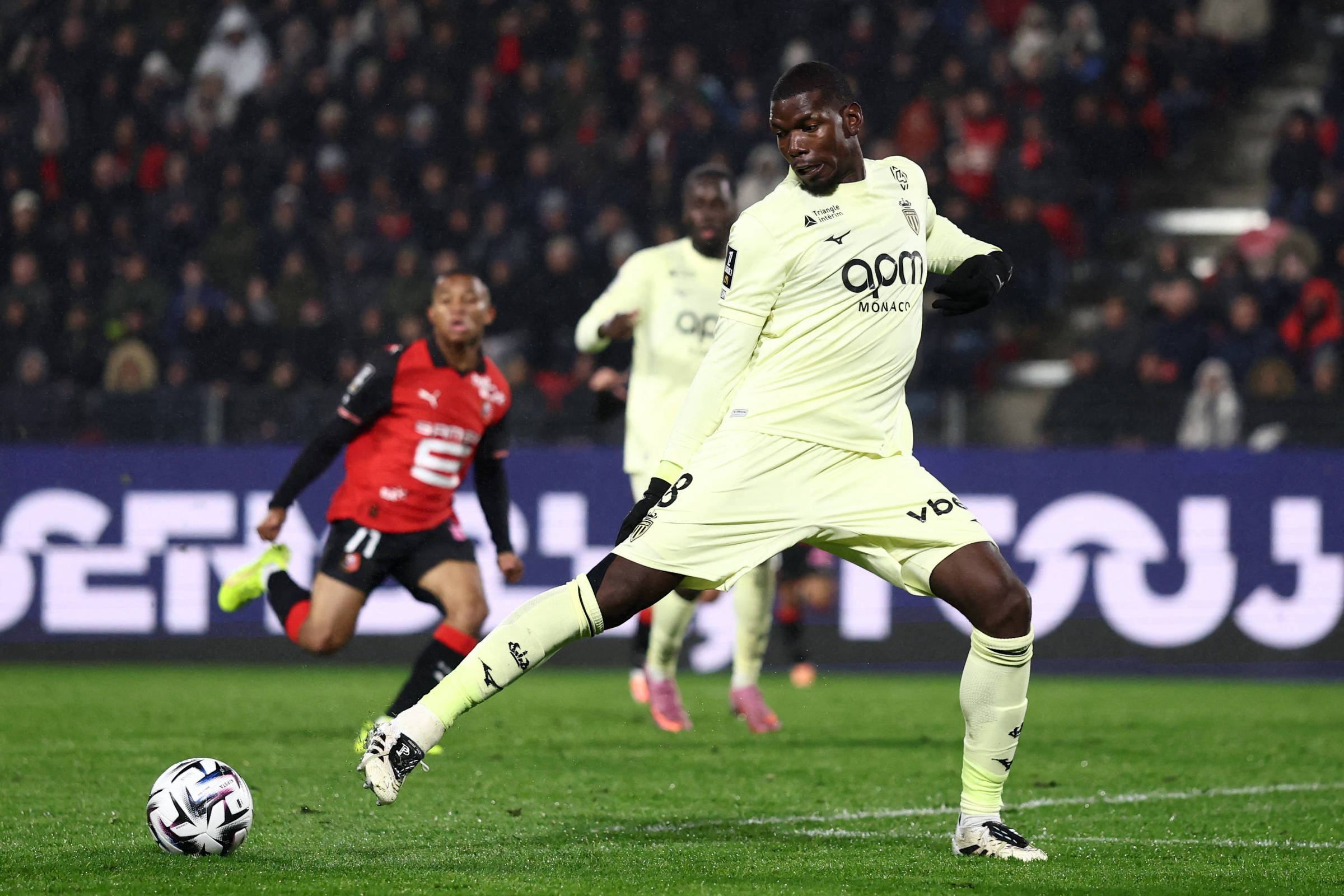 Paul Pogba retorna ao futebol após suspensão de dois anos por doping