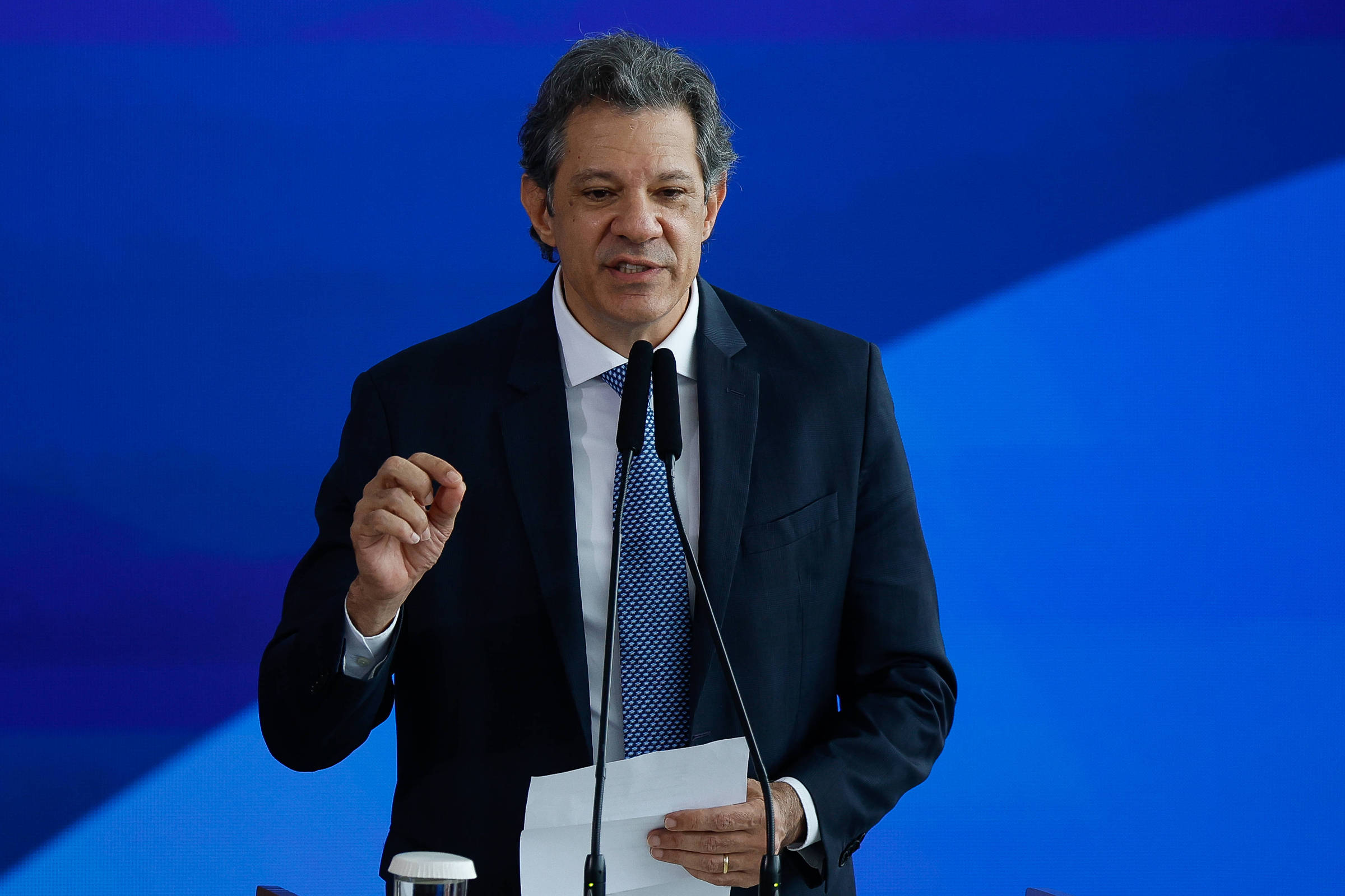 Haddad aponta uso de paraísos fiscais nos EUA por crime organizado