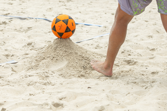 Desafio Brasil x Argentina de futevôlei acontece em Caiobá com transmissão ao vivo