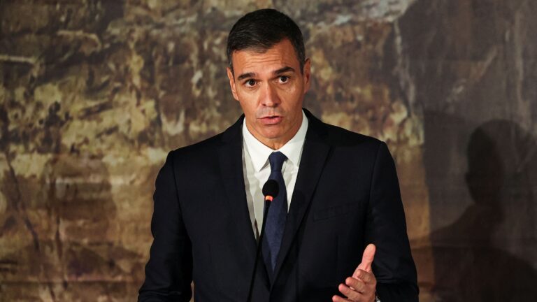 Pedro Sánchez pede exclusão de Israel de competições esportivas