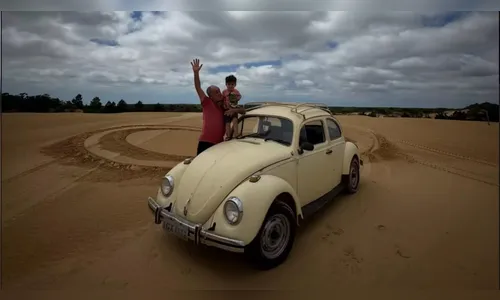Avô viaja 600 km de Fusca para surpreender neto no Rio Grande do Sul