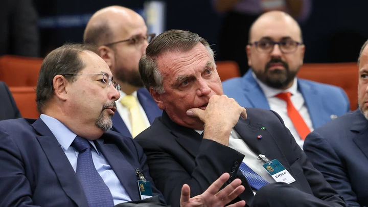 STF decide se Bolsonaro vira réu