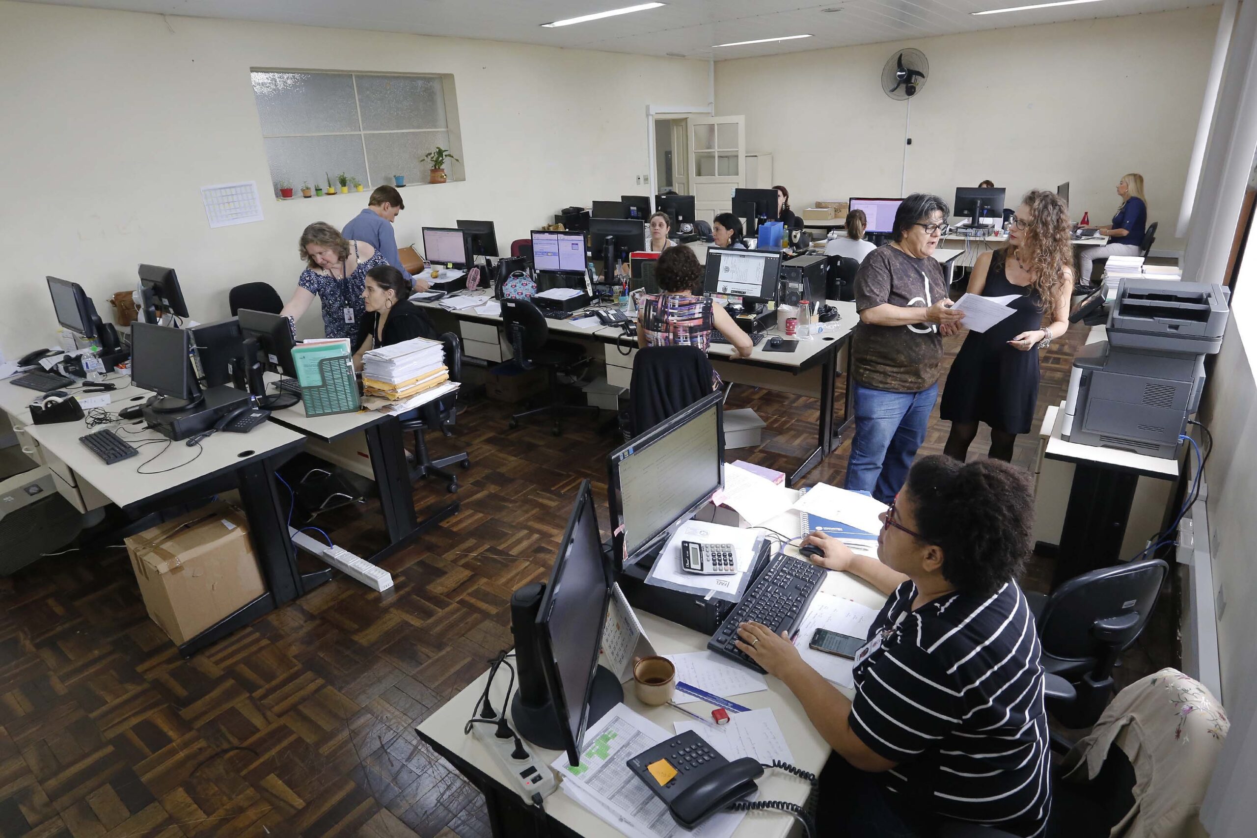 Paraná tem a maior equidade salarial no serviço público