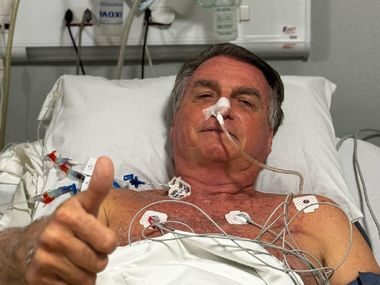Bolsonaro é intimado no hospital e tem 5 dias para responder ao STF