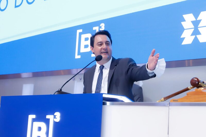 O governador Ratinho Junior prometeu durante a campanha eleitoral de 2022 que asseguraria bons modelos de pedágio para os 6 lotes de rodovias paranaenses (Foto: Rodrigo Felix Leal/ AEN)