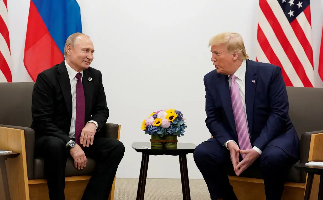 Trump e Putin se reúnem no Alasca para negociar guerra na Ucrânia e possíveis acordos