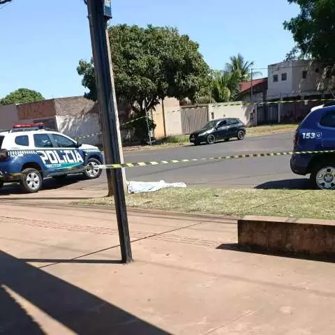 Idoso é Encontrado Morto em Calçada Após Passar Mal ao Retornar da Igreja em Campo Grande
