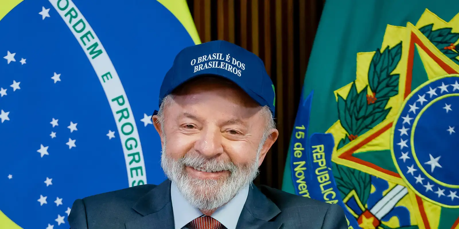 Lula Reafirma Soberania Brasileira em Meio a Tensões Comerciais com os EUA