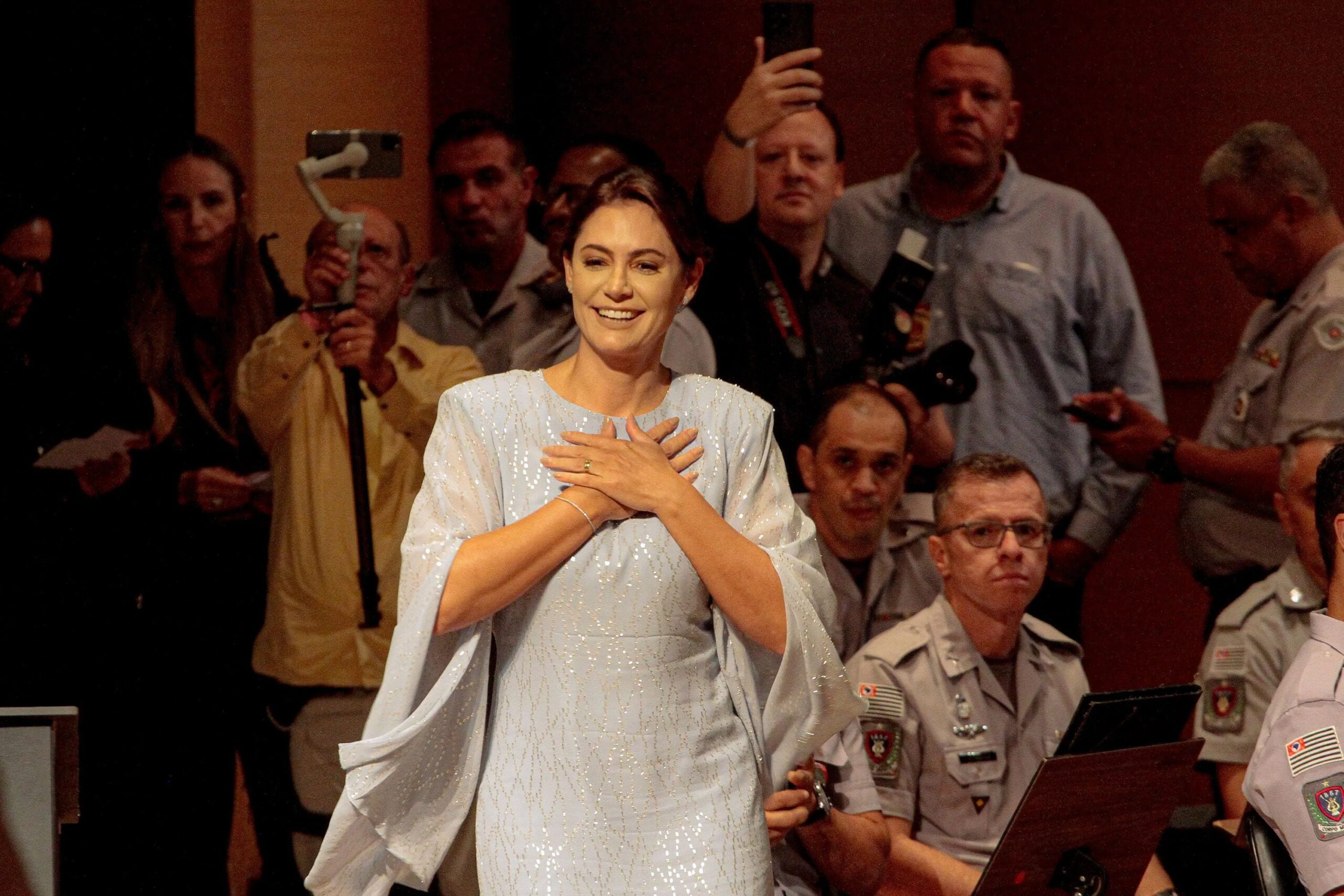 Michelle Bolsonaro Repudia Crime de Pornografia Infantil Envolvendo Tio: ‘Repugnante’