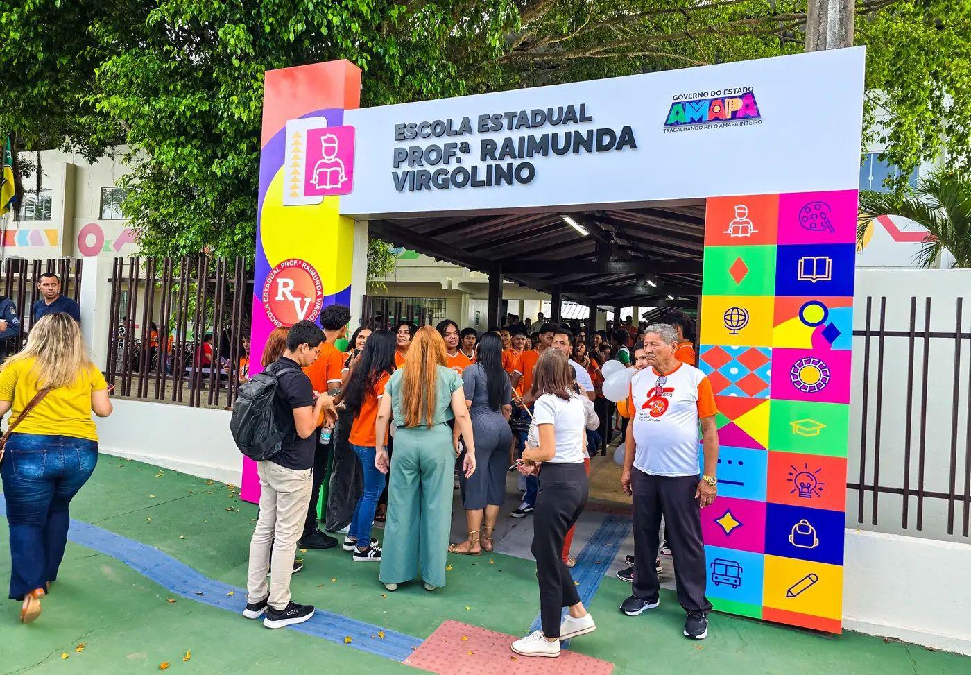 Governo do Amapá entrega Escola Raimunda Virgolino completamente revitalizada em Macapá