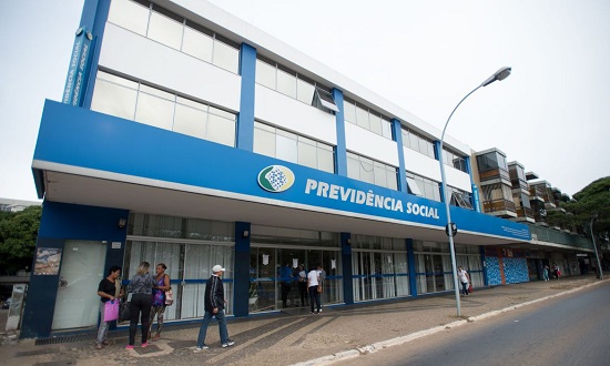 INSS Devolve Valores a 1,6 Milhão de Aposentados e Pensionistas Lesados por Descontos Indevidos