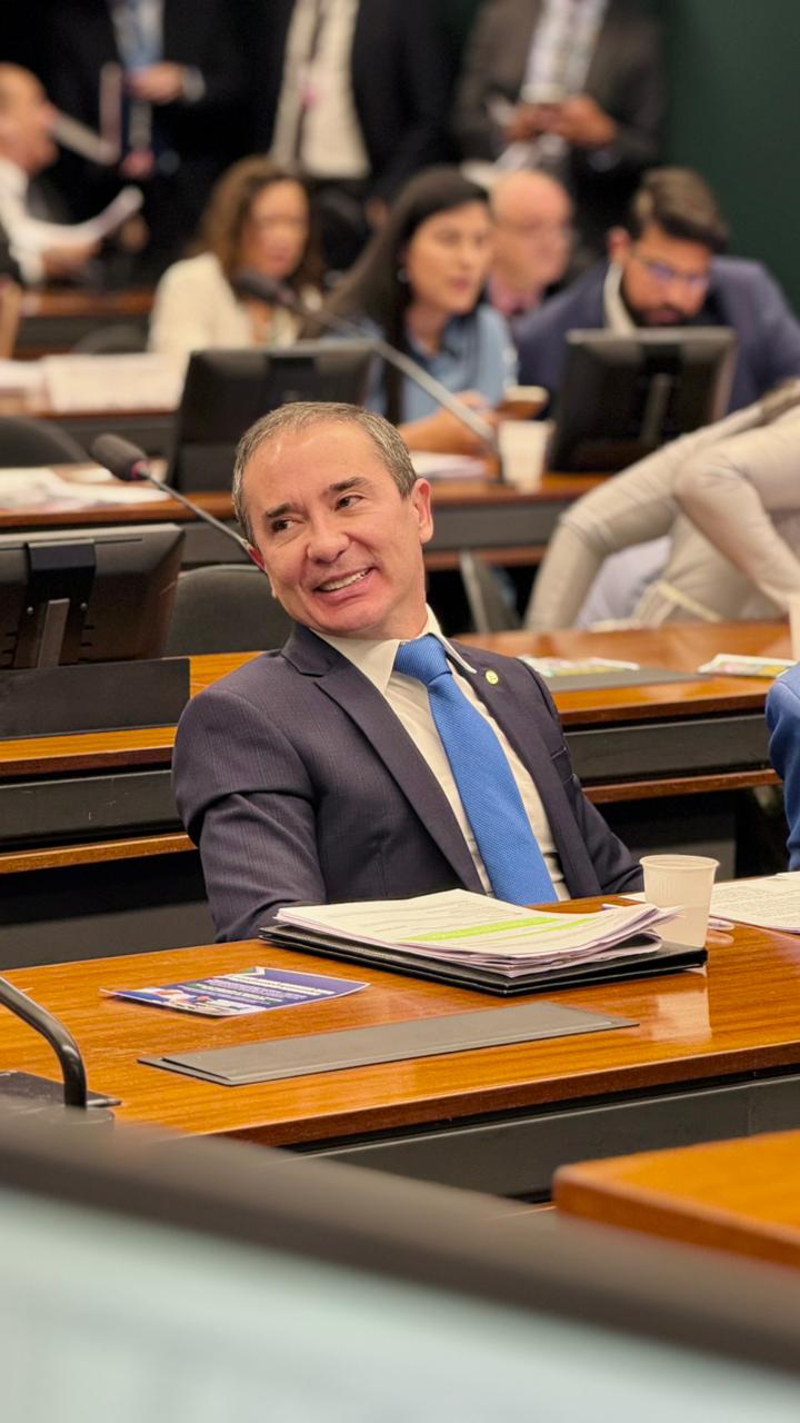 Destaque no Congresso: Deputado Duda Ramos Lidera Ranking de Projetos de Lei em 2025