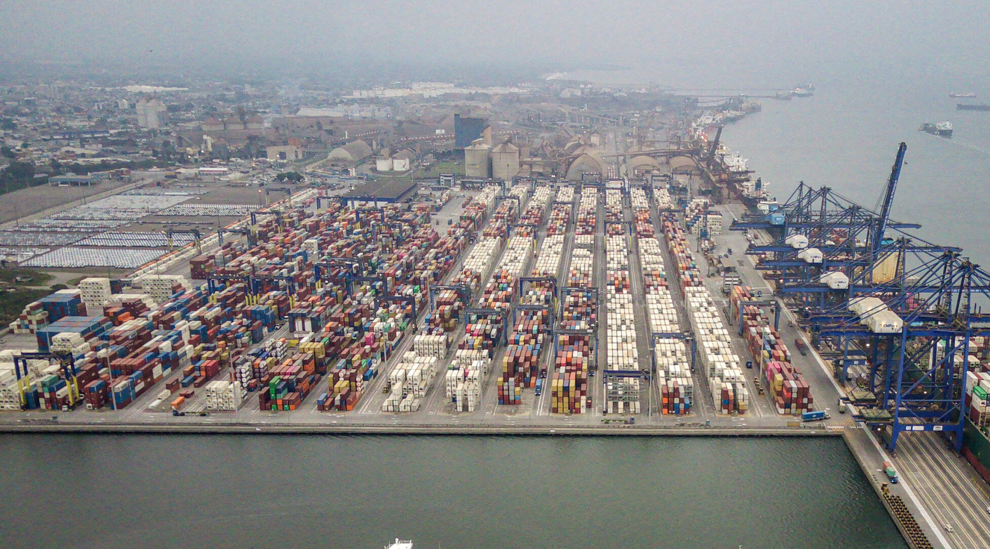 Paraná lança pacote de crédito de R$ 400 milhões para mitigar impacto de tarifas americanas