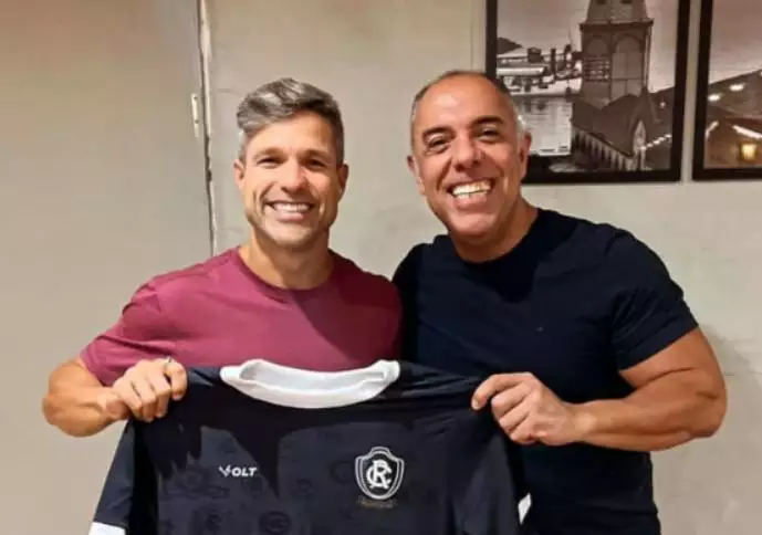 Encontro de Gigantes: Marcos Braz ‘contrata’ Diego Ribas para o Remo em Tom de Brincadeira