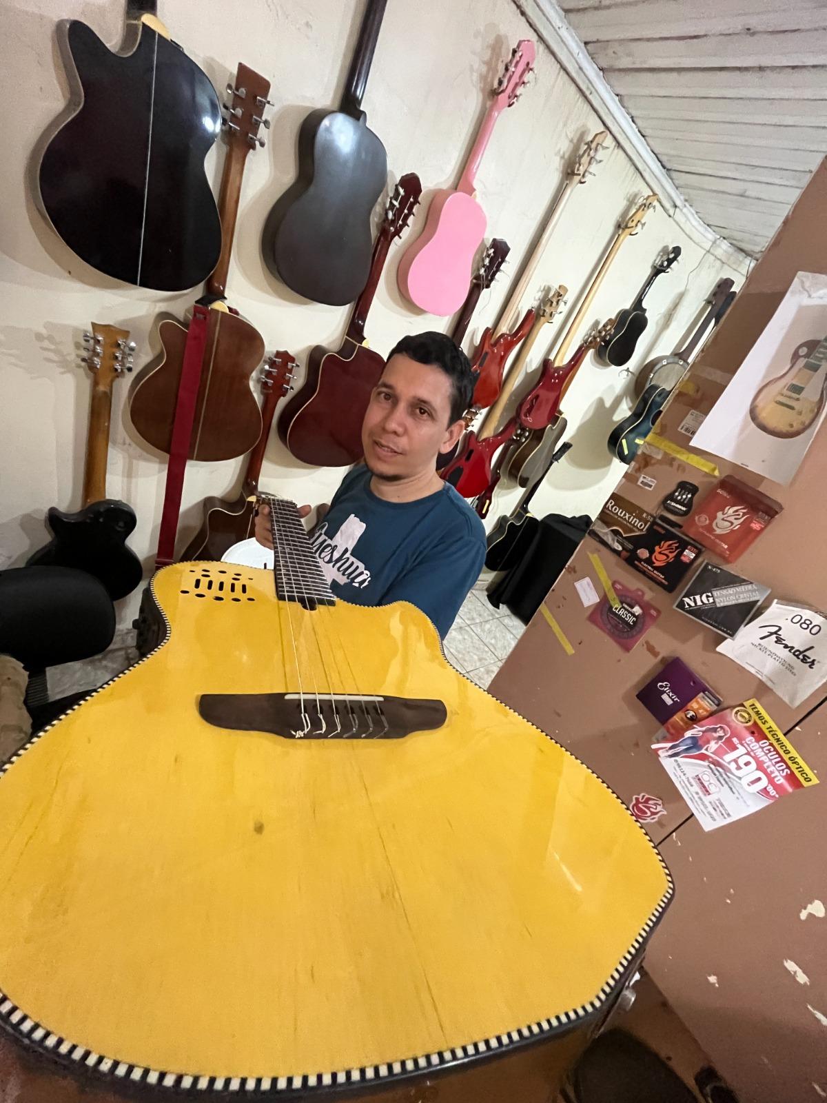 A Arte da Luthieria: Descubra o Ofício que Dá Voz à Música