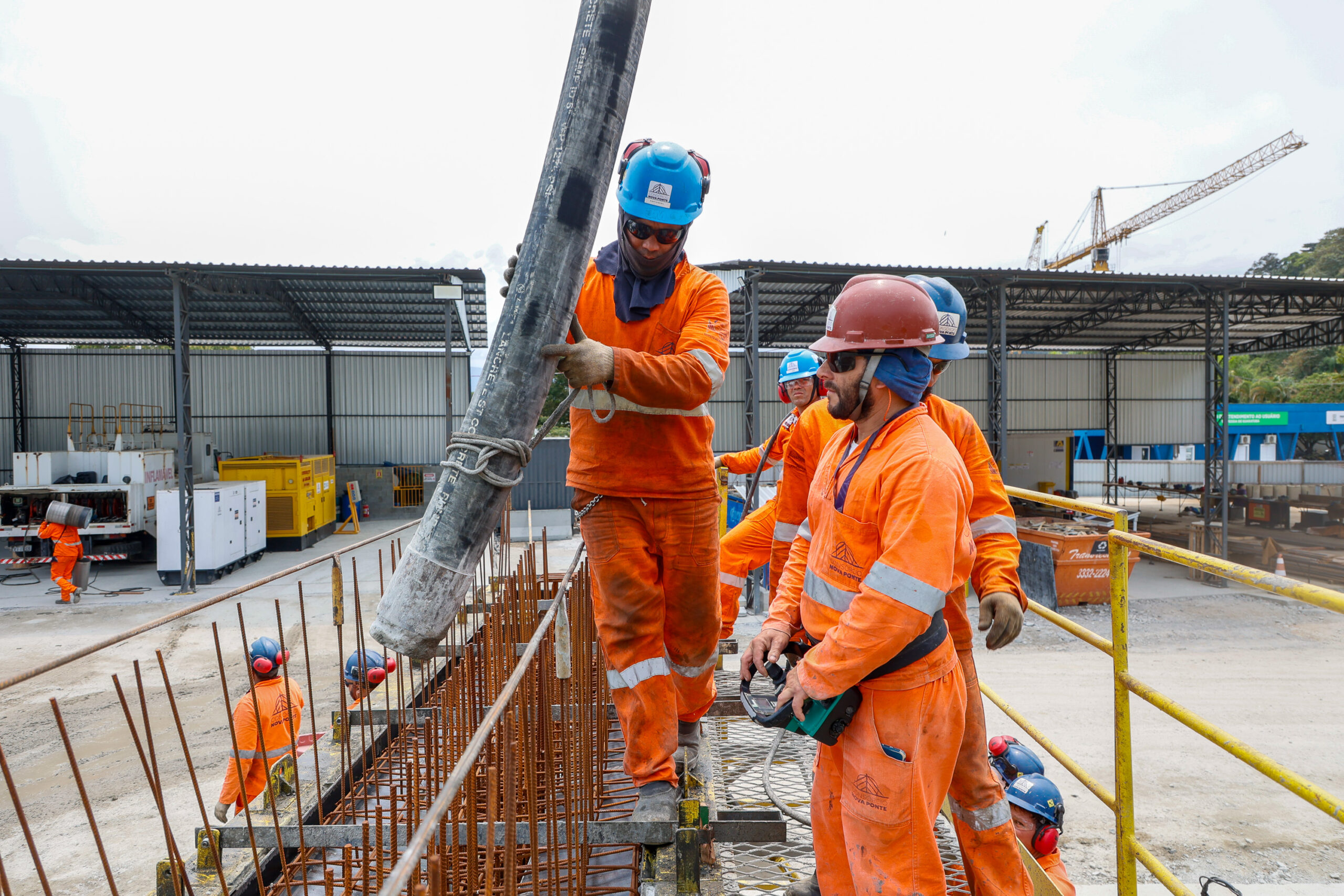 Paraná bate recorde com 25,9 mil vagas de emprego abertas em agências do trabalhador