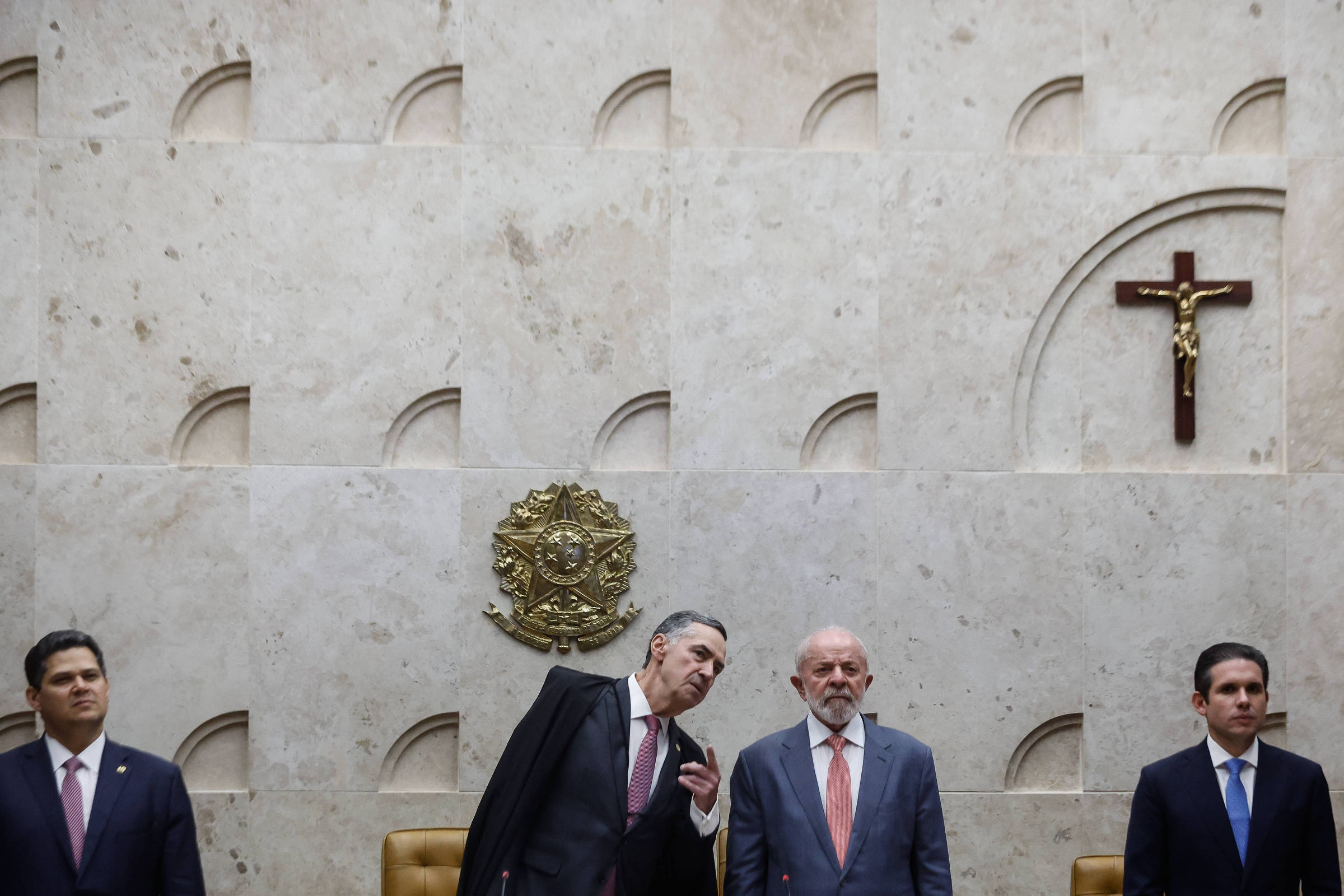 Aprovação do STF cresce após julgamento de Bolsonaro