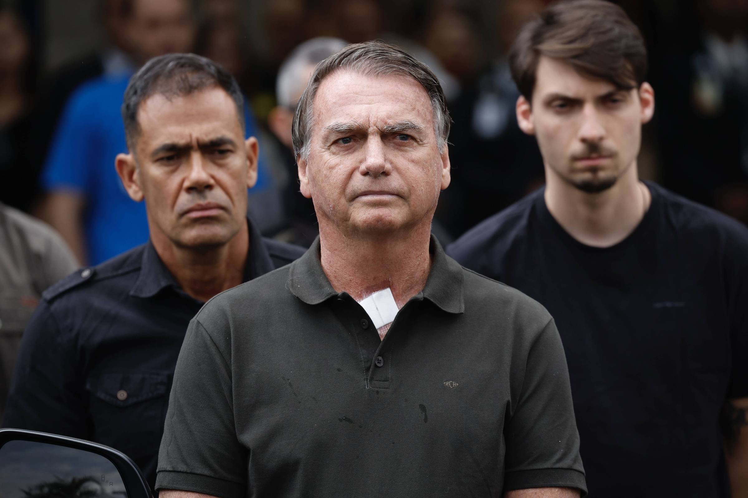 Bolsonaro solicita autorização para receber líderes políticos