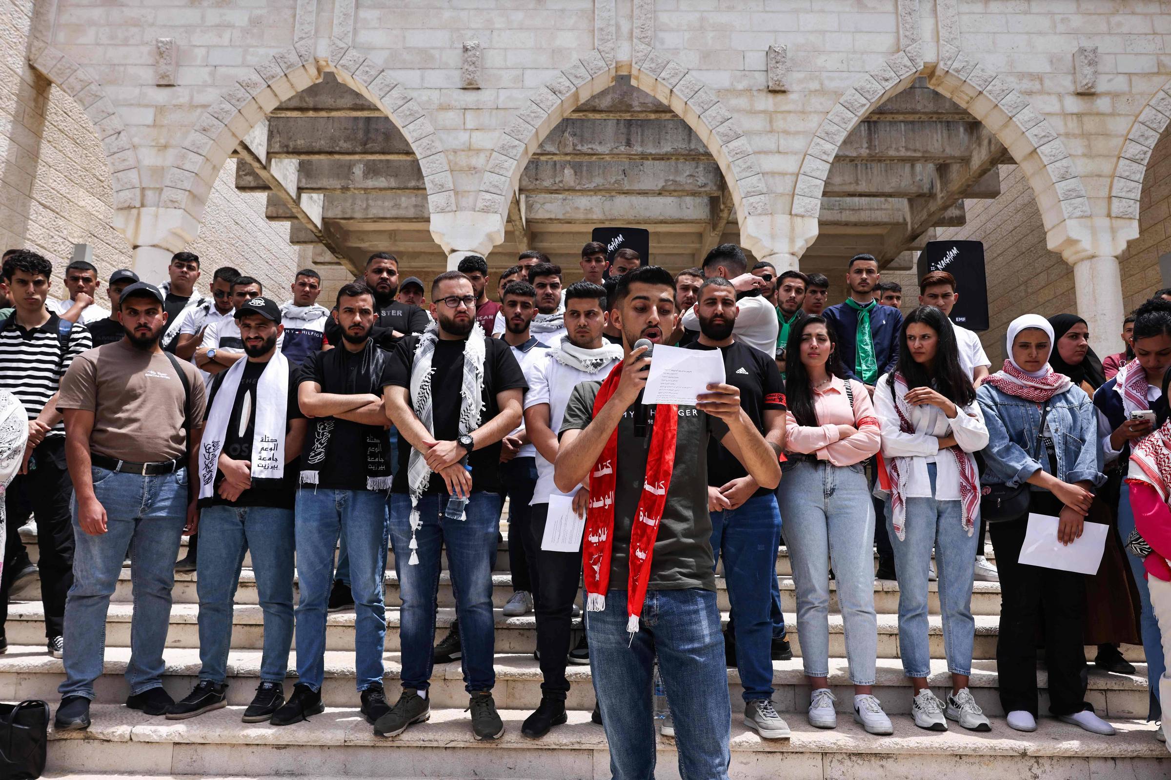 Invasão do Exército de Israel a universidade na Cisjordânia
