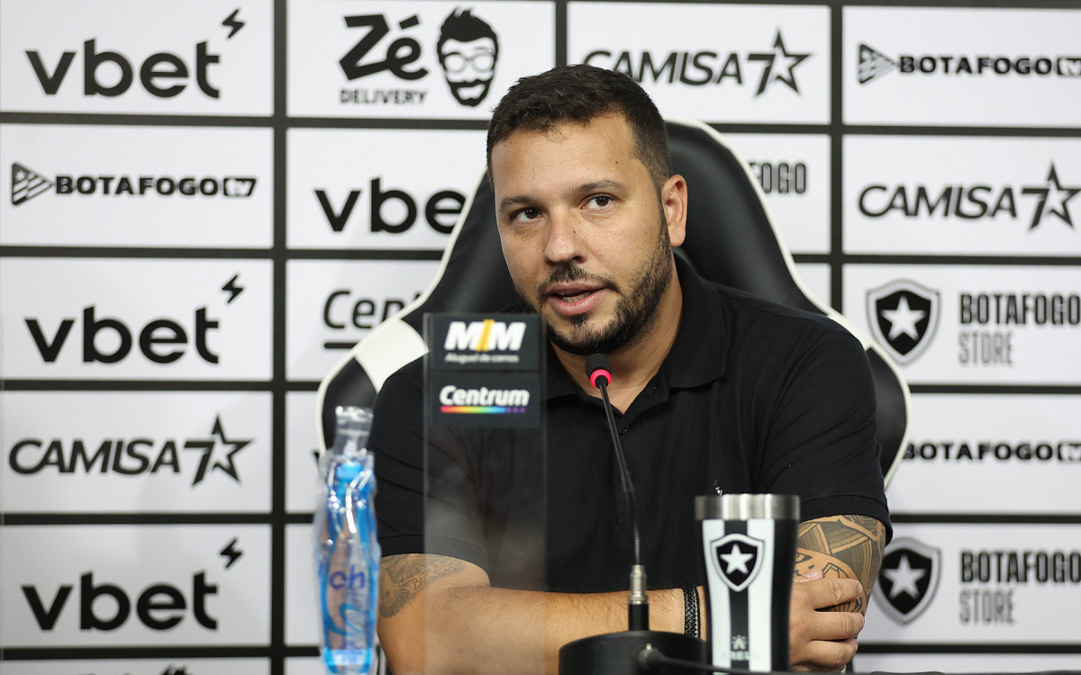 Botafogo Planeja Futuro Sustentável: Venda de Jogadores Diminuirá em 5 Anos, Promete Dirigente