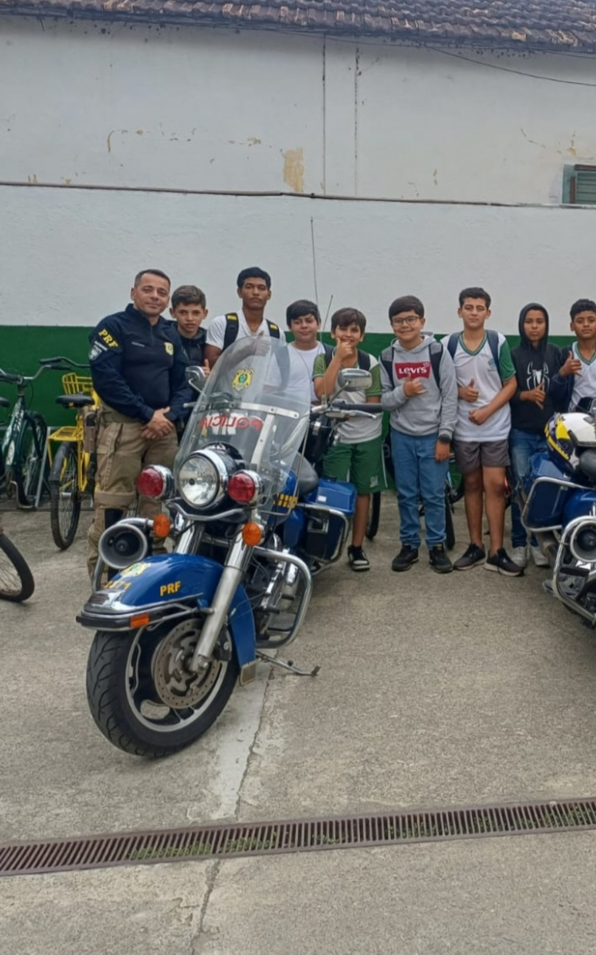 Semana do Trânsito: PRF e Estudantes Unem Forças em Ações Educativas no Noroeste Fluminense