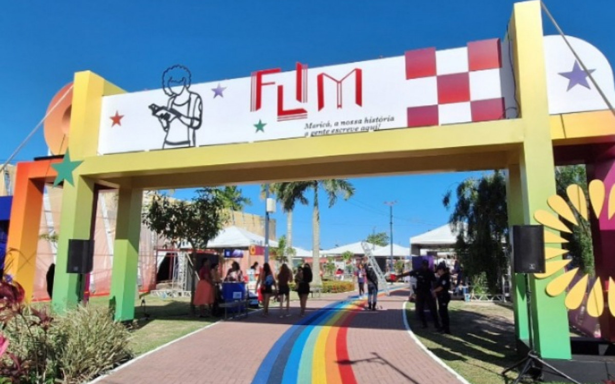 Maricá Celebra a Literatura com a 10ª Edição da FLIM, Homenageando Conceição Evaristo e Recebendo Grandes Nomes da Música