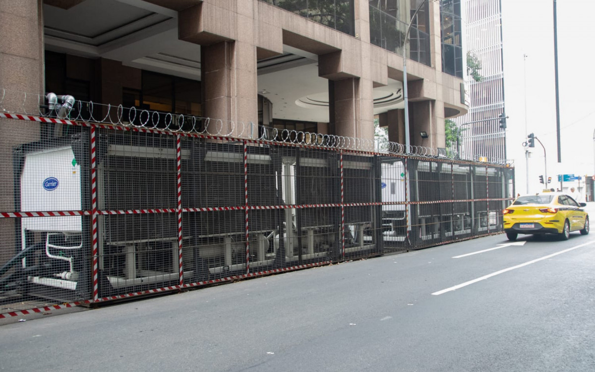 Barulho e Transtorno: Equipamentos da Firjan Irritam Moradores e Comerciantes no Centro do Rio