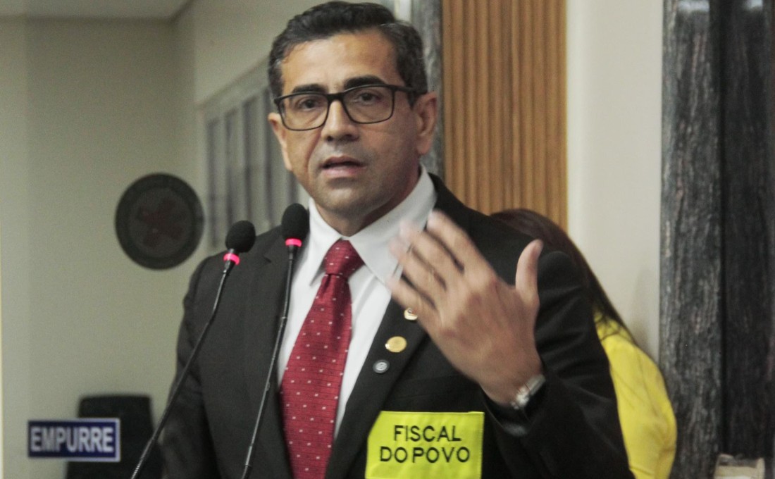 Porto Velho: Vereador Alerta para Possíveis Atrasos Salariais e Impacto de Indenização à Marquise