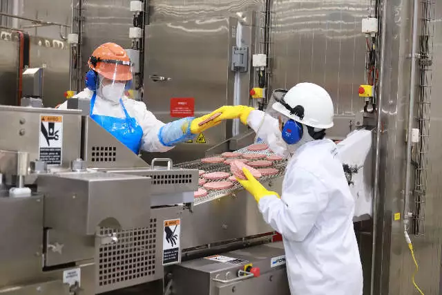 Mega Fusão Marfrig-BRF Aprovada: Gigante Alimentícia Nasce e MS Fortalece Laços