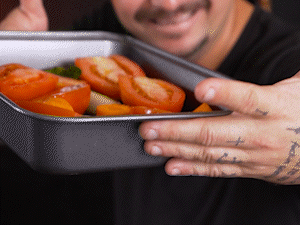 Segredo Revelado: Chef Dispensa Açúcar e Simplifica Molho de Tomate Caseiro com Técnica Inovadora