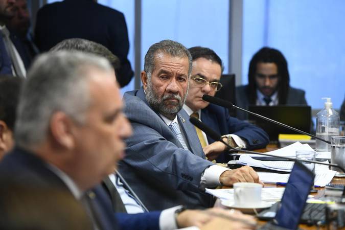 CPMI do INSS Avança: Quebras de Sigilo e Depoimentos Decisivos Agitam Investigação de Fraudes Bilionárias
