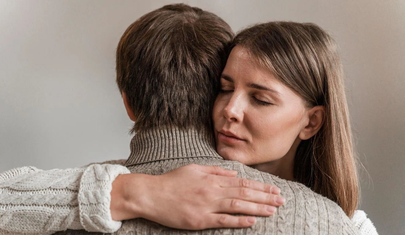 Setembro Amarelo: Escuta Ativa e Acolhimento como Ferramentas Essenciais na Prevenção ao Suicídio