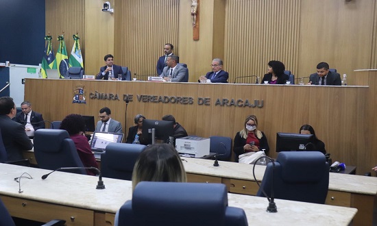 Reviravolta na CPI da SMTT de Aracaju: Mudanças na Composição e Debate Aquecido