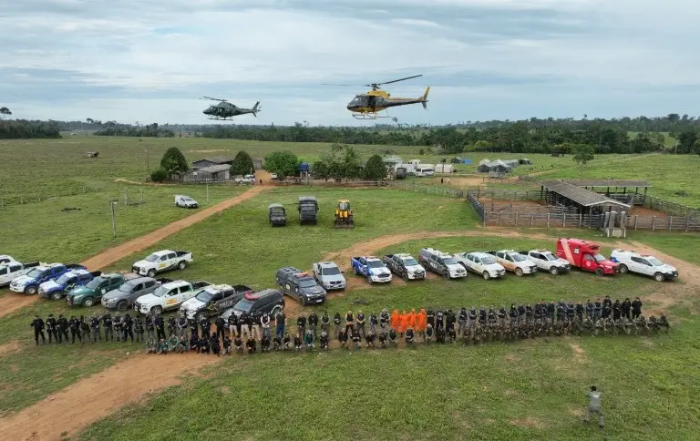 Força-Tarefa Liberta Floresta Nacional em Rondônia de Invasores em Operação Deflagrada pelo ICMBio