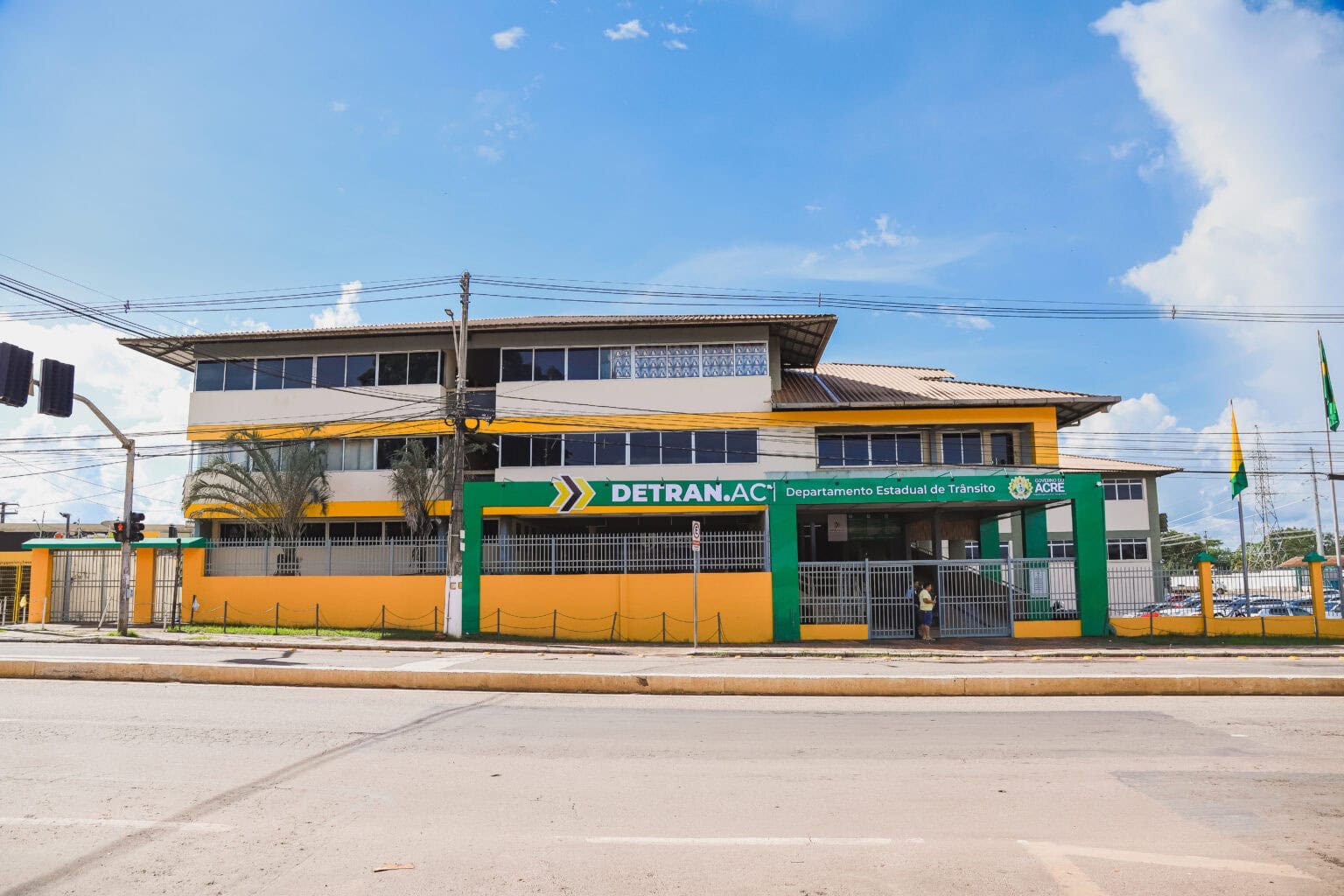 Detran-AC convoca aprovados em concurso para curso de formação decisivo