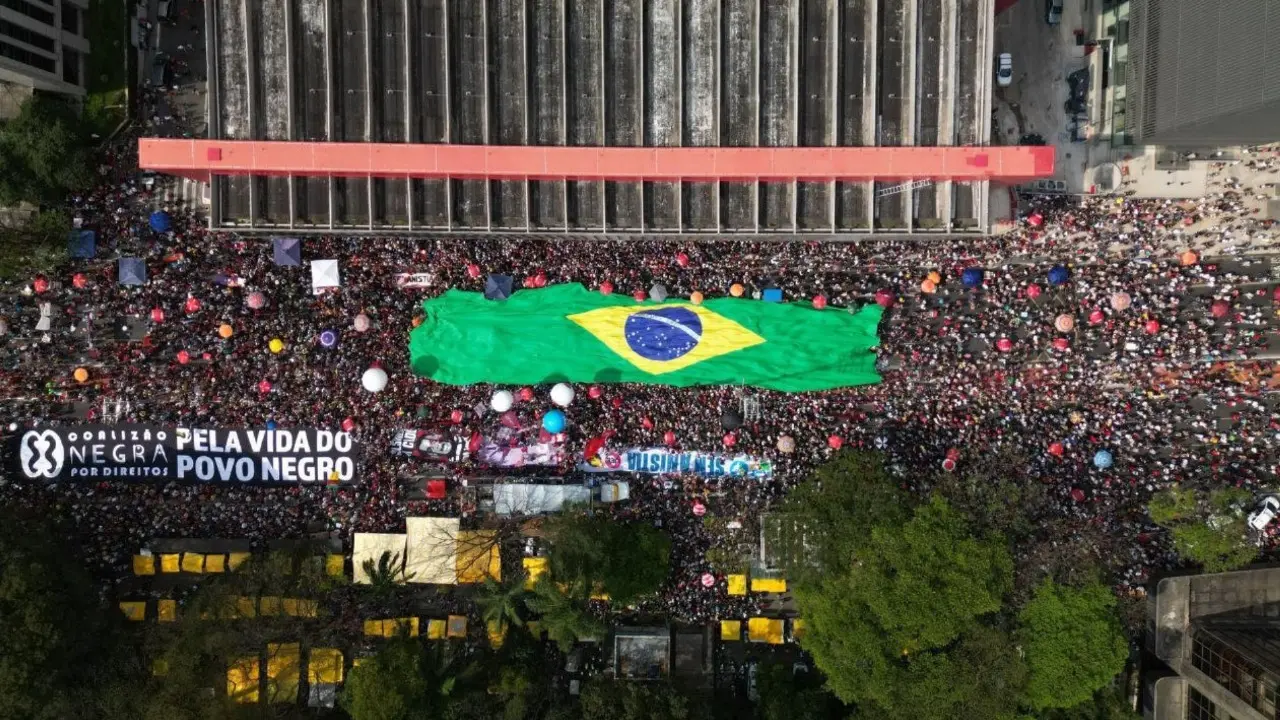 Debate Acirrado: Propostas de Anistia e PEC da Impunidade Dividem Opiniões no Brasil