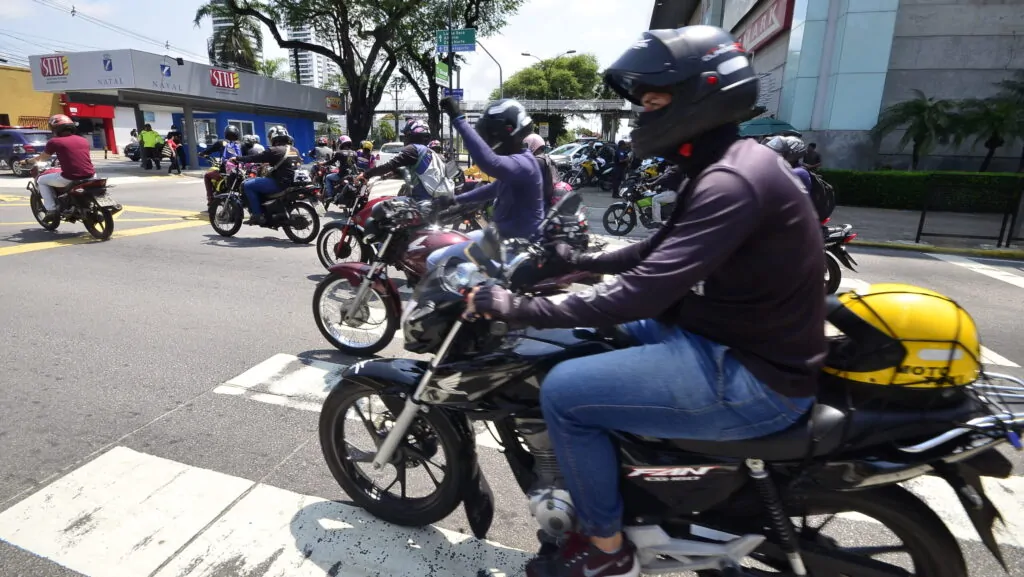 MPRN intensifica fiscalização de motociclistas em Natal e região metropolitana para reduzir acidentes