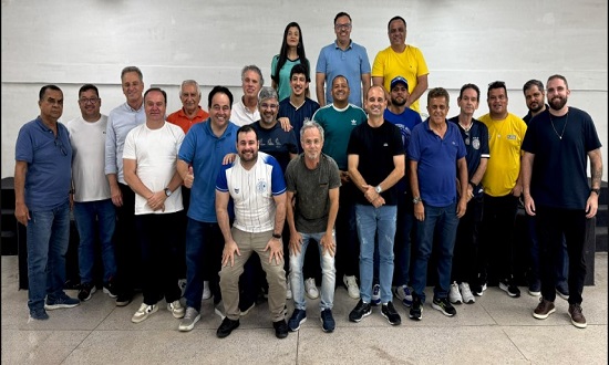 Confiança Avalia Futuro: Proposta de SAF Apresentada ao Conselho em Busca de Novo Fôlego Financeiro